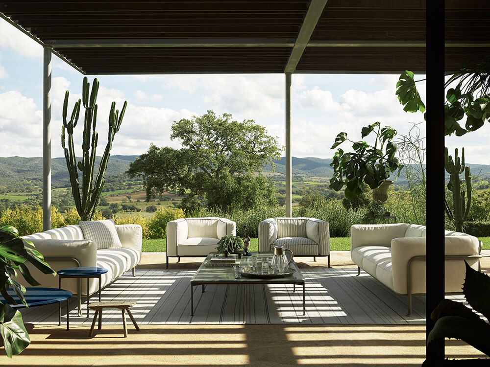 Outdoor Designer Furniture | B&B Italia Official Shop